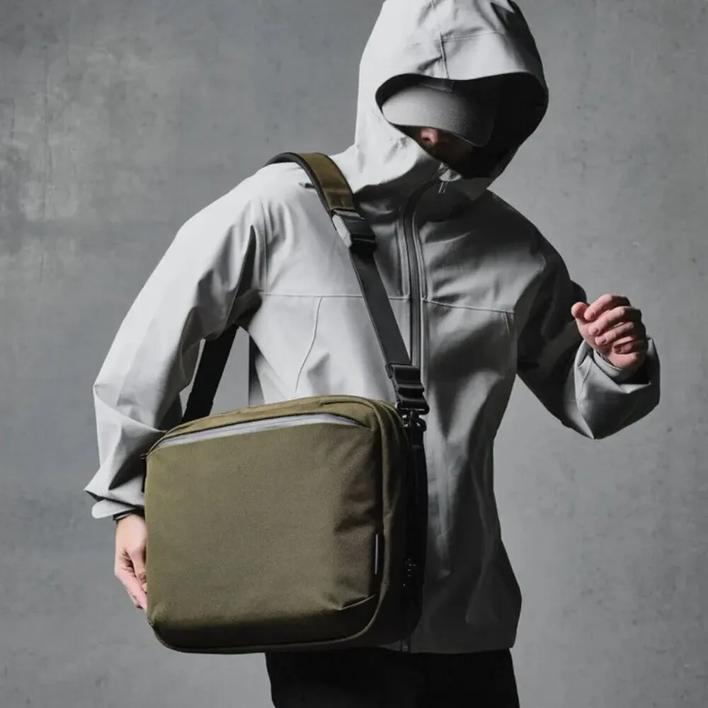 NWOT Alpaka Elements Tech Brief Pro Laptop Bag/Backpack Army Green